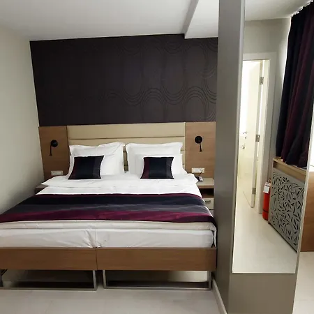 Srbija Garden-free Parking-upon Availability Belgrad