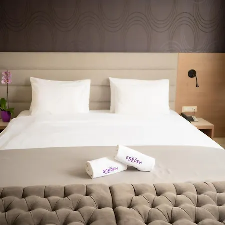 Srbija Garden-free Parking-upon Availability 4* Belgrad