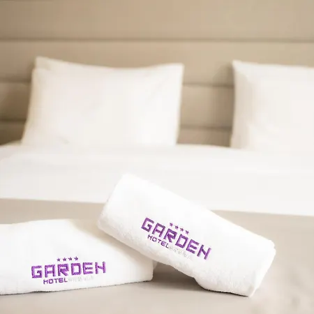 Hotel Srbija Garden-free Parking 4*