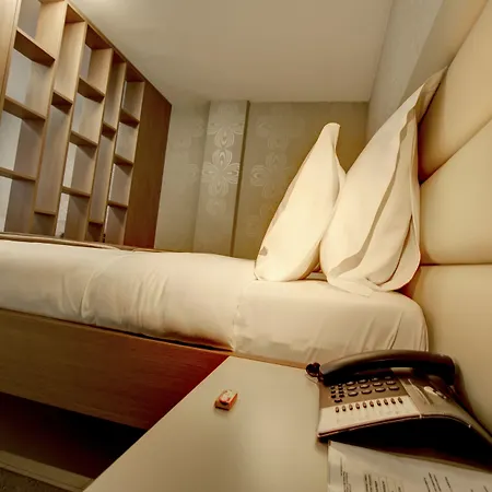 Srbija Garden-free Parking-upon Availability 4* Belgrád