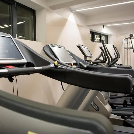 Srbija Garden-free Parking 4* Belgrade